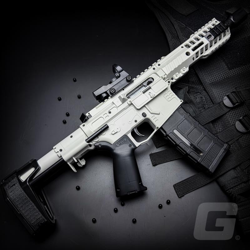 SLR-Gel-Blaster-white